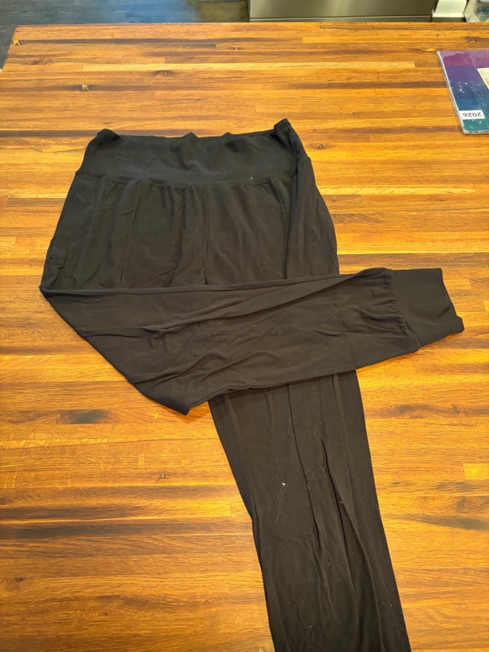 Athleta Salutation Jogger in Powervita